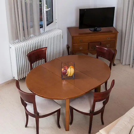 וילה Christina *