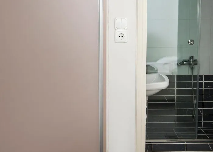 Christina * Agios Adhrianos